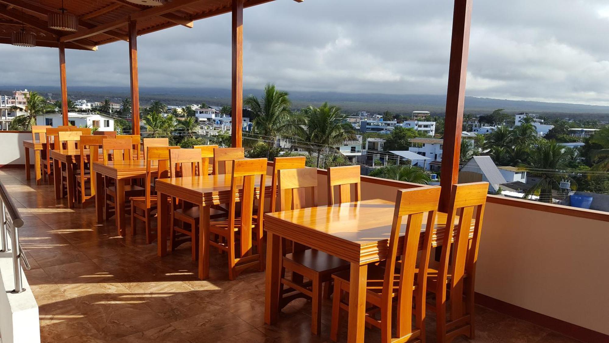 Gloria - Galapagos Inn Puerto Ayora  Bagian luar foto