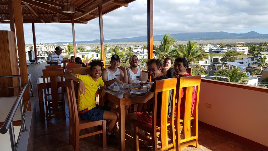 Gloria - Galapagos Inn Puerto Ayora  Bagian luar foto